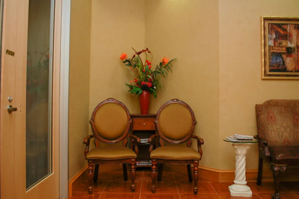 Interior photo: Frisco TX EndodonticsInterior photo: Frisco TX Endodontics waiting area